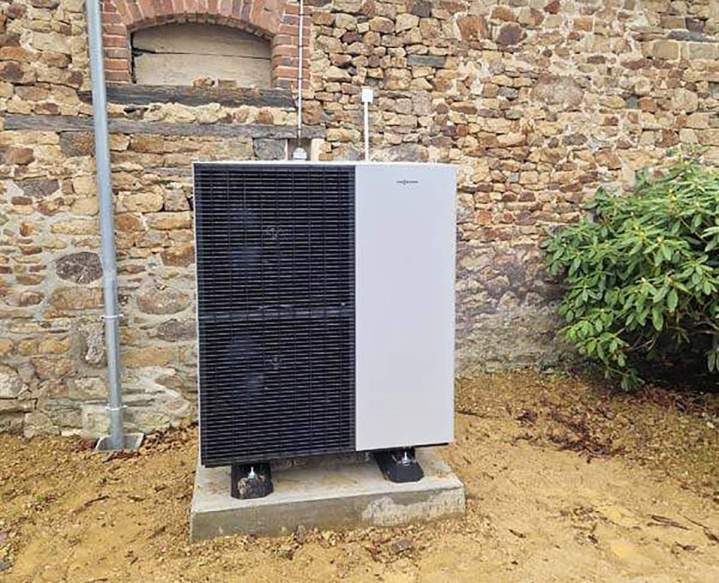 Pose de pompes à chaleur par des professionnels compétents